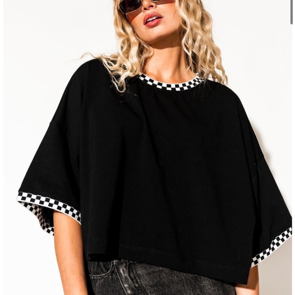 LALA ORIGINAL: Frankie Cropped Tee in Black + Checkerboard - Picture 1 of 4